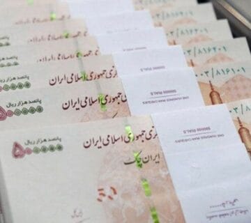 محاسبه عیدی و نقش سیستم حضور و غیاب